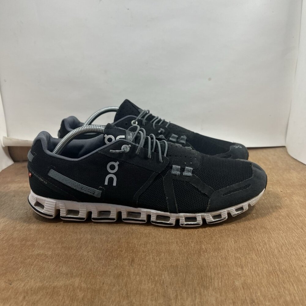 On Running Cloud Running Shoe Men Size 11 Black - image 1